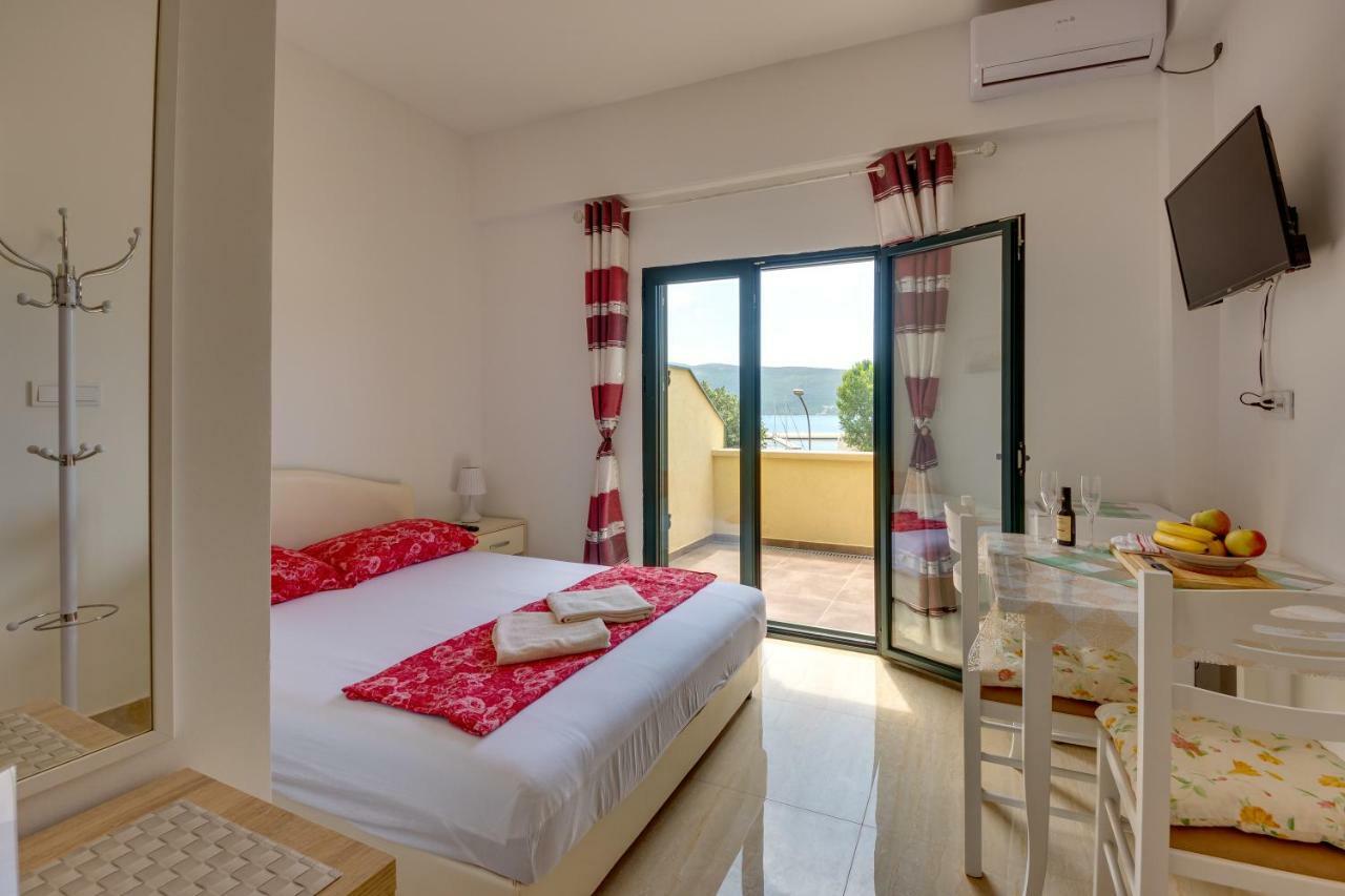 Apartmani Bozinovic Herceg Novi Exterior foto